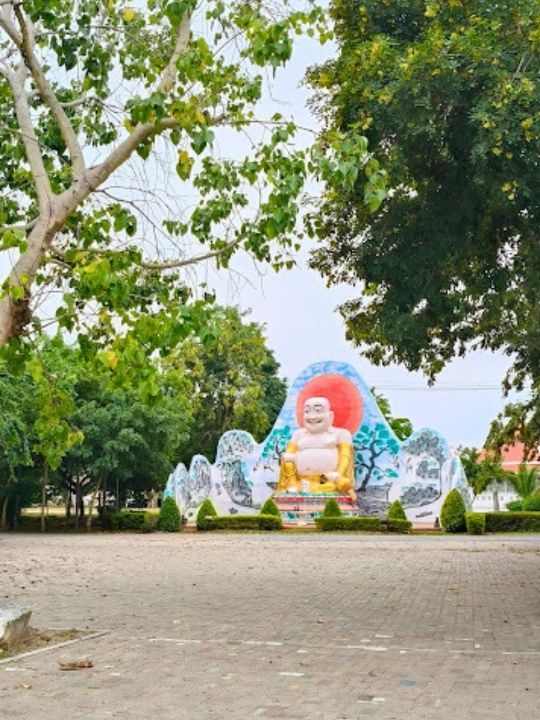 🌻 วัดถาวรวราราม
