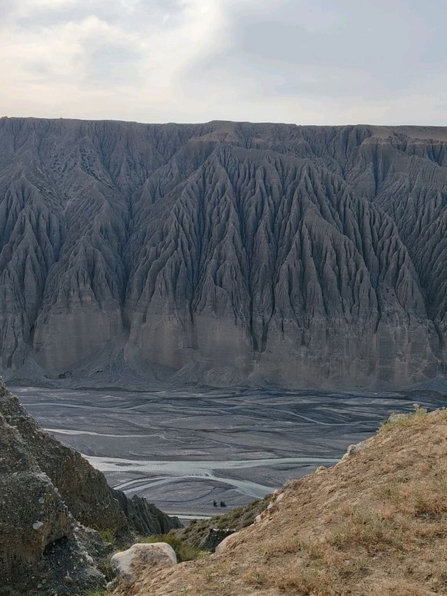 Dushanzi Grand Canyon: A Billion-Year Love Affair