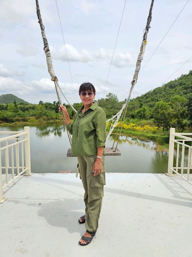 KRATOM INTHA RATCHABURI