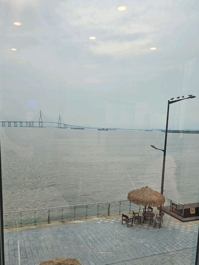 커피앤드래드 롱비치 카페