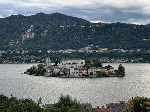 Lakeside Calm and Cobblestone Charm in Orta San Giulio Lakeside Calm and Cobblestone Charm in Orta San Giulio