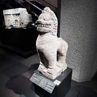 Divine Stone: A Solo Journey Through the Khmer Sculpture Gallery 🏛️
