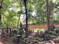 เที่ยว “วัดอุโมงค์” ฟิลฤดูฝน เขียวชื่นใจ