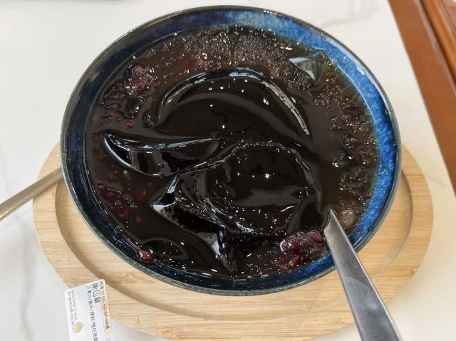 【澎湃豆花】豆花、仙草無限續加 × 10+ 配料任選 — 甜品控必朝聖的在地人氣甜品店