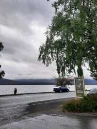 ที่พักริมทะเลสาบ Te Anau Lakefront Backpackers