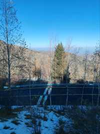 A Journey through the Autumn Valley