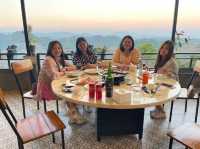 หม้อร้อน ๆ กับลมหนาวดอยแม่สลอง