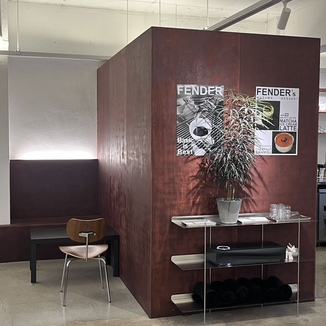 성안길 대표 느좋카페 펜더(FENDER) ☕️