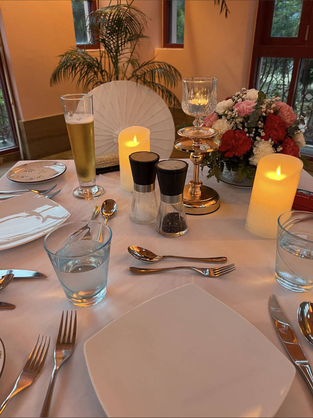 เซ็นทาราแกรนด์ บีช รีสอร์ท ภูเก็ต