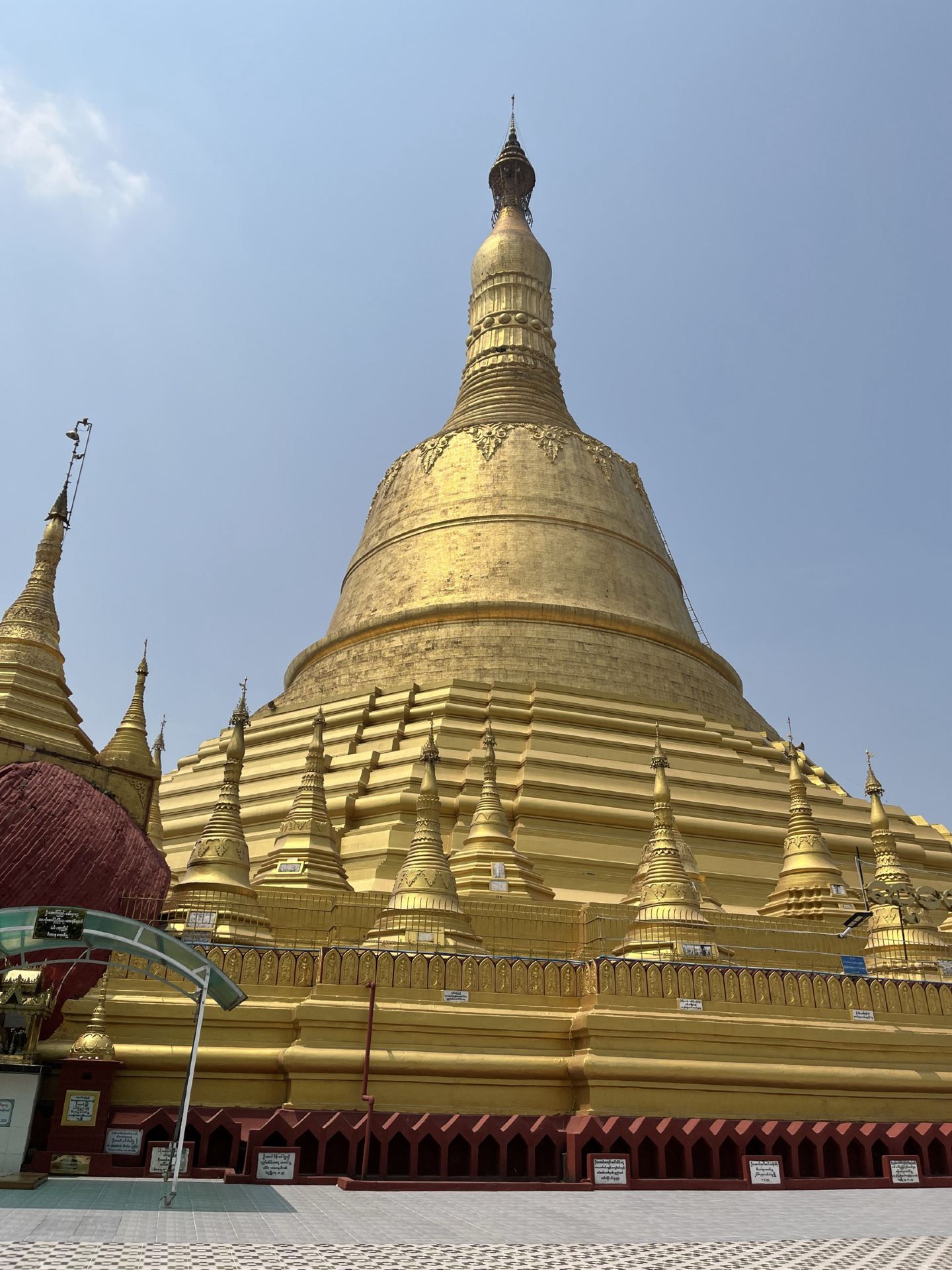  เจดีย์ชเวมอดอว์ แลนด์มาร์คทองคำแห่งเมืองพะโค