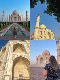 Sunrise at the Taj Mahal 🌞