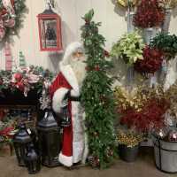 Christmas Store Sieverville, Tennesse