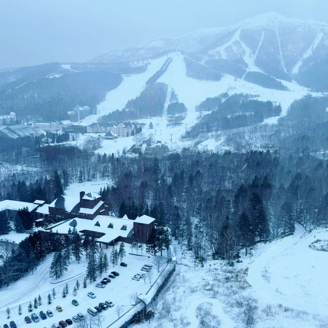 A Winter Wonderland at Hoshino Tomamu Resort 🇯🇵