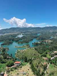 コロンビア🇨🇴 色にあふれる絶景の街【グアタペ】🎨