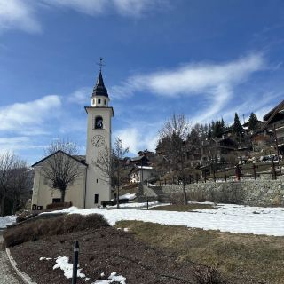 CHAMOIS - highest village of Italy