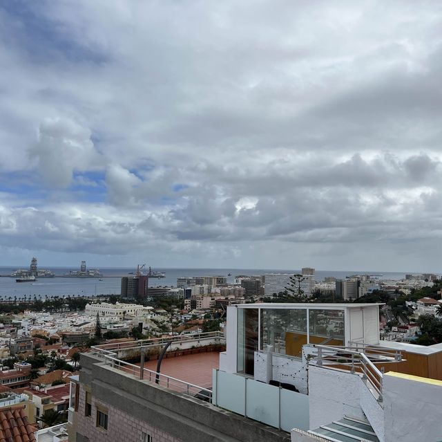 Cover the Magical capital of Gran Canaria