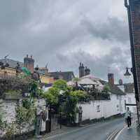Guildford Getaway: Exploring History and Tranquil Parks