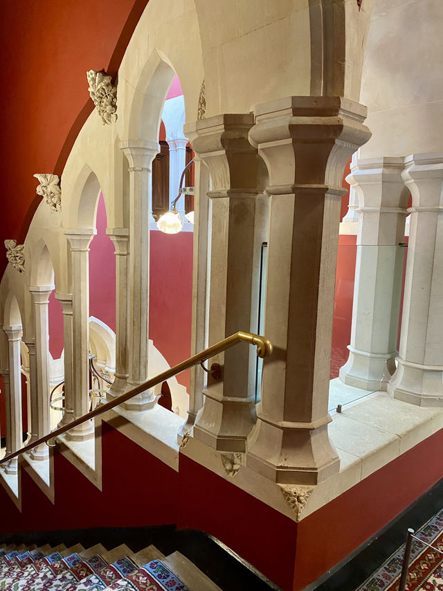 A Journey Through Art at Kilkenny Castle 🏰🖌️