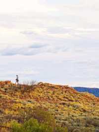 A Road Trip to Uluru: An Adventure of a Lifetime 🚗✨