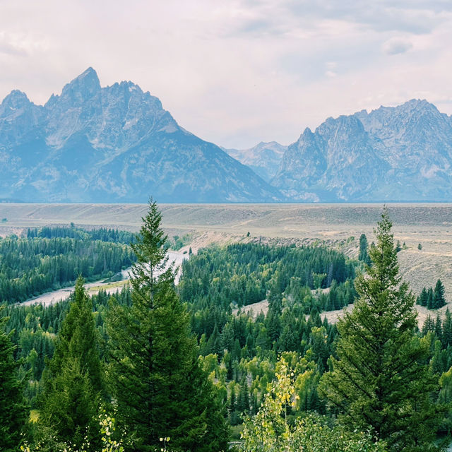 🚗 Grand Teton National Park: Transportation & Road Trip Tips 🏞️