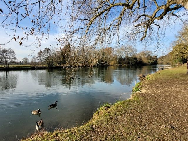 Maidenhead: A Riverside Getaway Just Outside London 