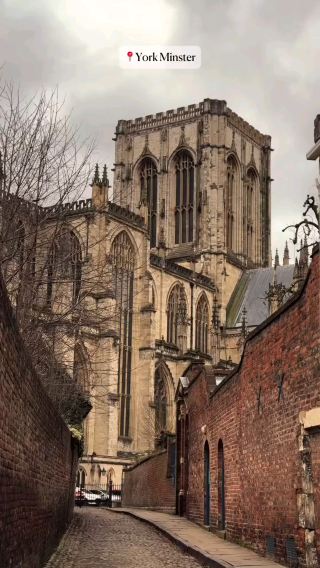 🏰 York: A Timeless City of Walls, Minsters, and Medieval Charm 🌿🇬🇧