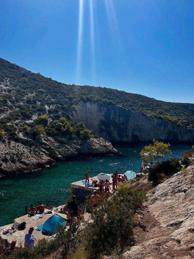  🌊 Zakynthos: A Jewel of the Ionian with Turquoise Seas and Natural Wonders 🇬🇷✨