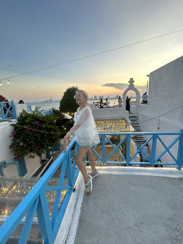 Santorini in Danang?! Where?!
