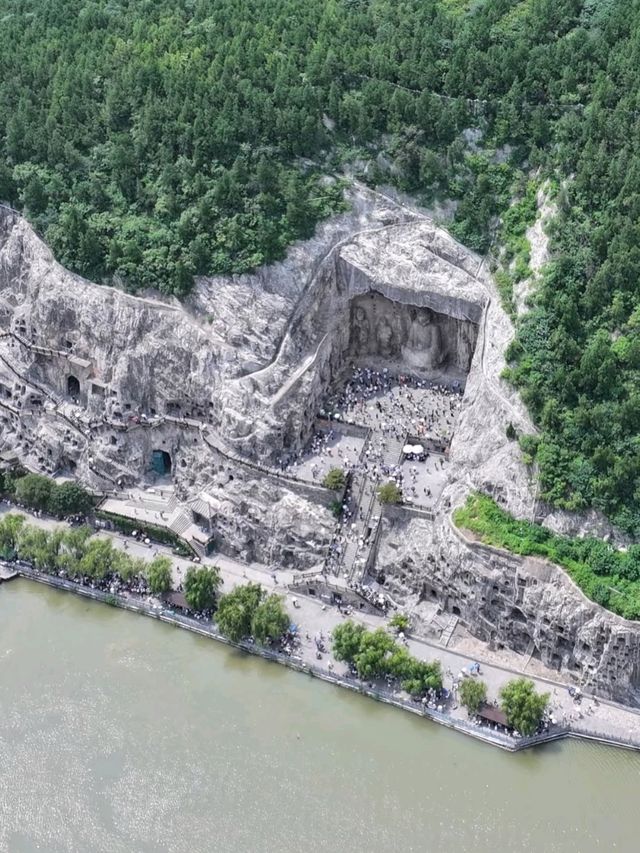 📍Longmen Grottoes, Luoyang, China✨ UNESCO World Heritage Site & Spiritual Stone Marvel