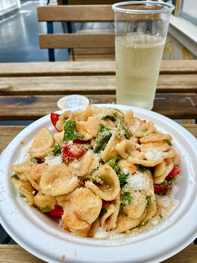 Budget Rome Street Food Tour: Mercato Testaccio