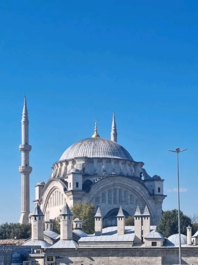 Nuruosmaniye Camii
