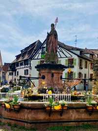 Village Charm Guide🌸