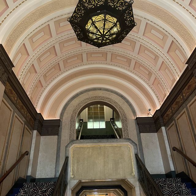 Art Deco Shanghai: The Peace Hotel 