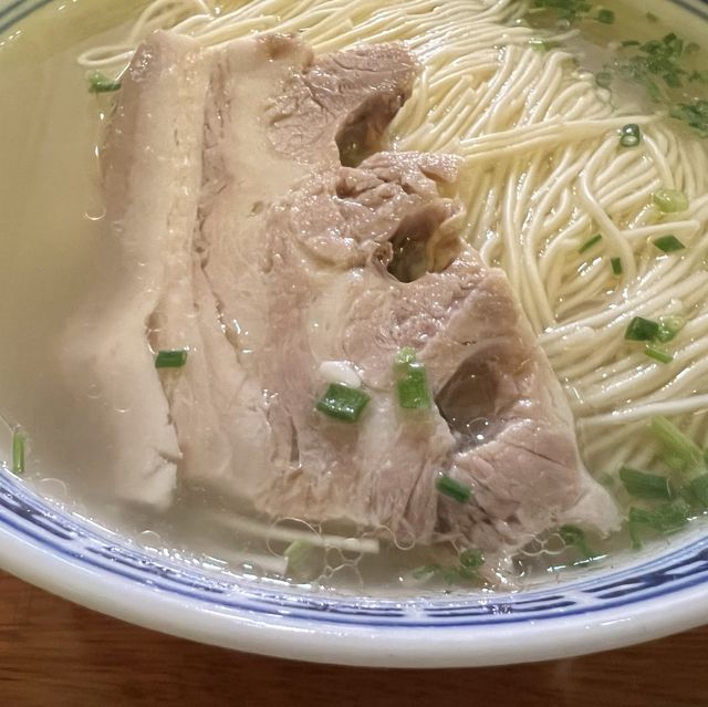 【蘇州】必食のご当地グルメ・蘇州麺の名店「同得興」