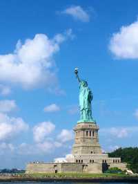 Take a boat ride to admire the Statue of Liberty and the stunning scenery of the bay.