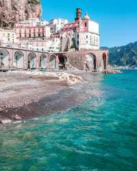 Atrani's Splendid Charm: A Glimpse of Sunshine on the Amalfi Coast ☀️💙