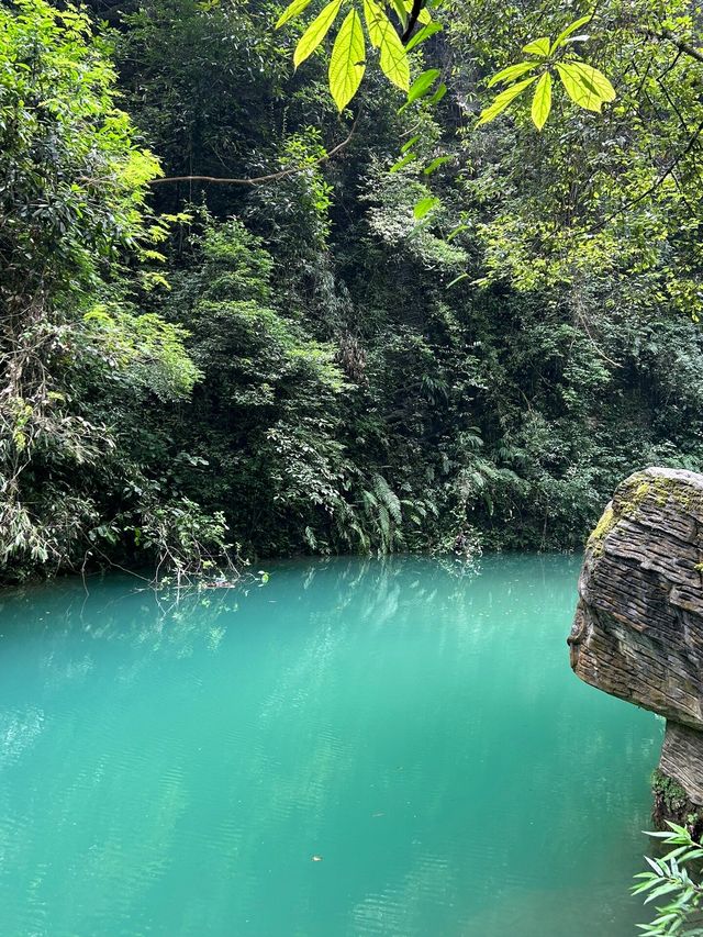 湖南湘西坐龍峽中南第一奇峽