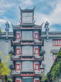 我在深圳拍到了千與千尋，地鐵直達免費古鎮——深圳古玩城