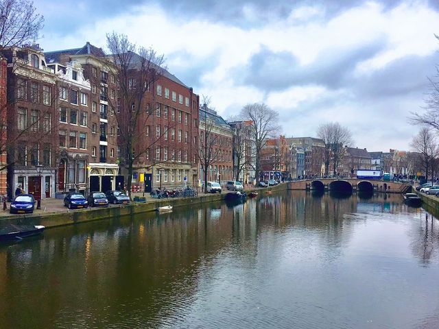漫步於自行車之都阿姆斯特丹