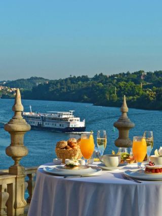 🏰✨ Porto's Palatial Sleepover: Pestana Palacio do Freixo! ✨🏰