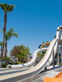 🌟 LA's Top Family-Friendly Attractions Unveiled 🎢🐠🔭🦁
