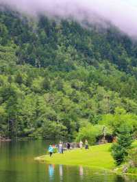 四川有自己的阿勒泰——康定情歌木格措景区