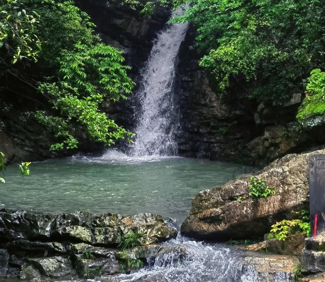 杭州郊區有個皇帝名山，已成暑假游頂流