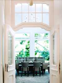 🌟 Wuppertal's Hidden Gem: Park Villa's Luxe Stay 🛎️✨