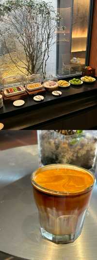曼哈頓之心·巍麓酒店：下午茶與藝術的邂逅。