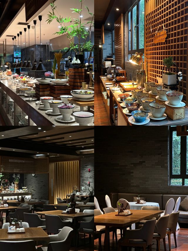 明宇•青城山尊酒店。