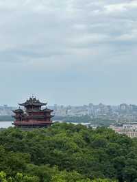 杭州城隍閣｜懶人登山觀景天花板。