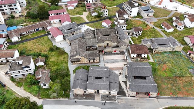 江西廣昌羅家古村。
