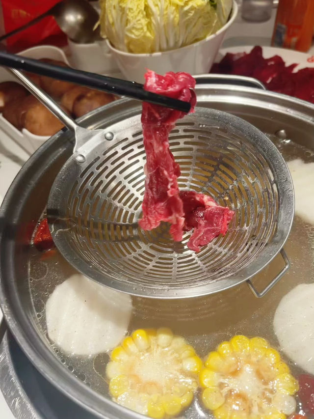 潮汕牛肉火鍋控必衝！官塘兄弟吃肉自由全攻略