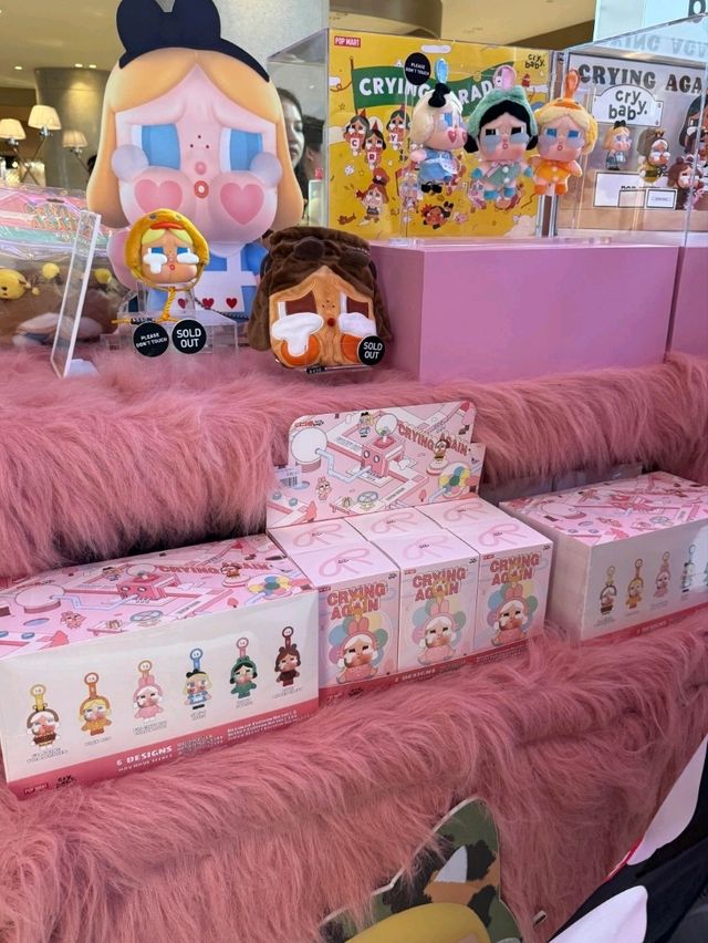 曼谷CentralWorld必冲！泡泡瑪特快閃店搶購攻略 